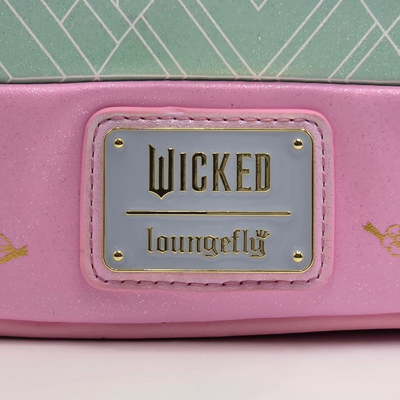 Loungefly Wicked Glinda Elphaba Iridescent Ombré Icons Mini Backpack Bag New - Picture 9 of 9
